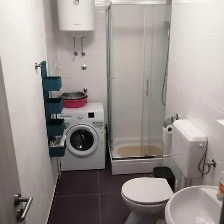 Cukusic Apartamento *